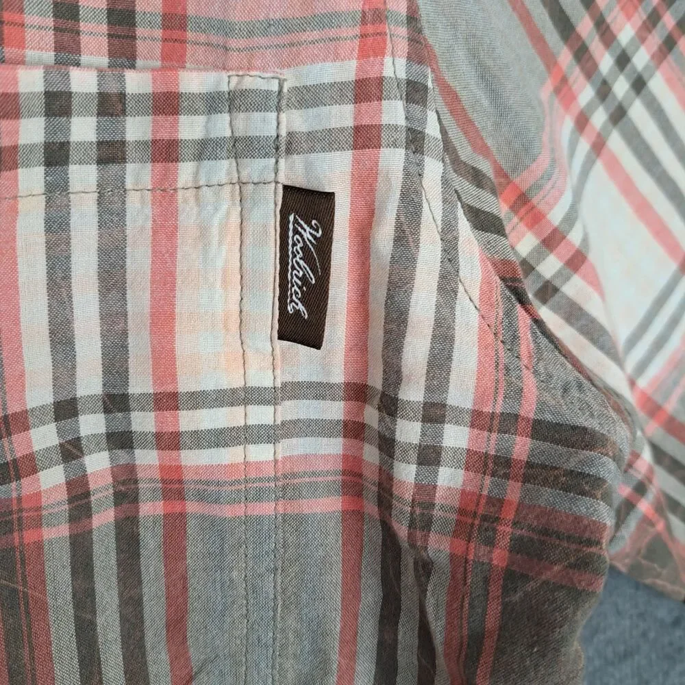 Woolrich Mens Size Medium Plaid Cracked Button Up Short Sleeve Shirt‎ Pockets